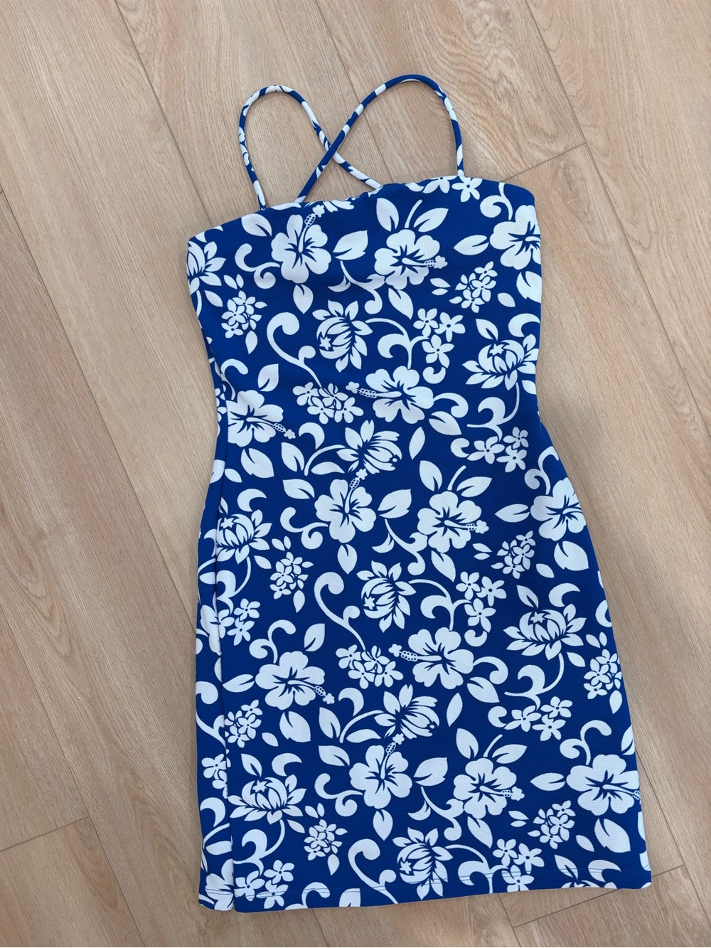 Pelican Cove Blue & White Floral Spaghetti-Strap Mini summer Dress